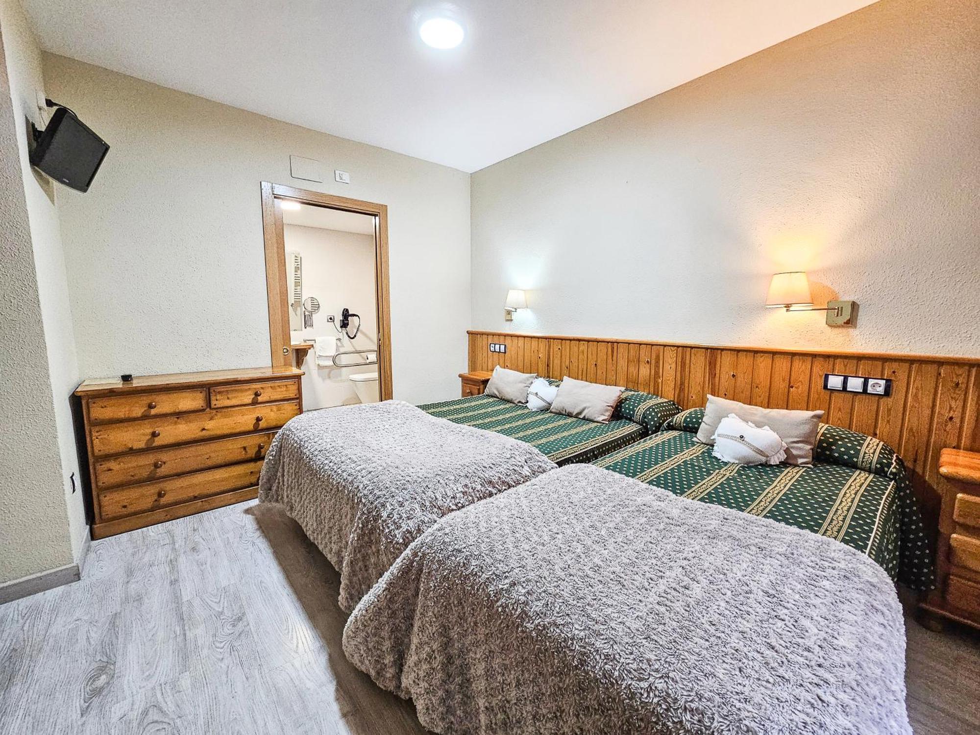 Hotel Casa Morlans 3000 بانتيكوسا المظهر الخارجي الصورة